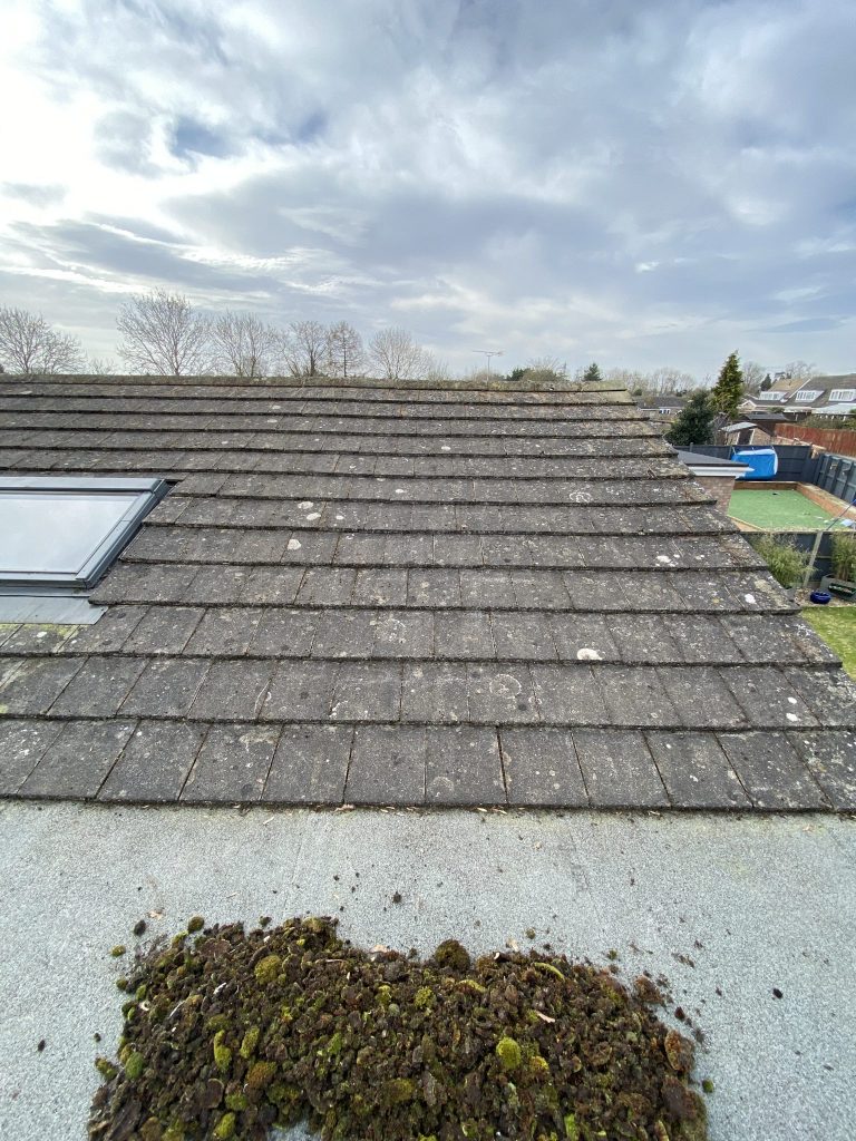 Norfolk Gutter Guru | Roof Cleaning